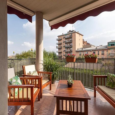 Casty Sweet Home - Parcheggio Privato Gratuito Milano Exteriör bild