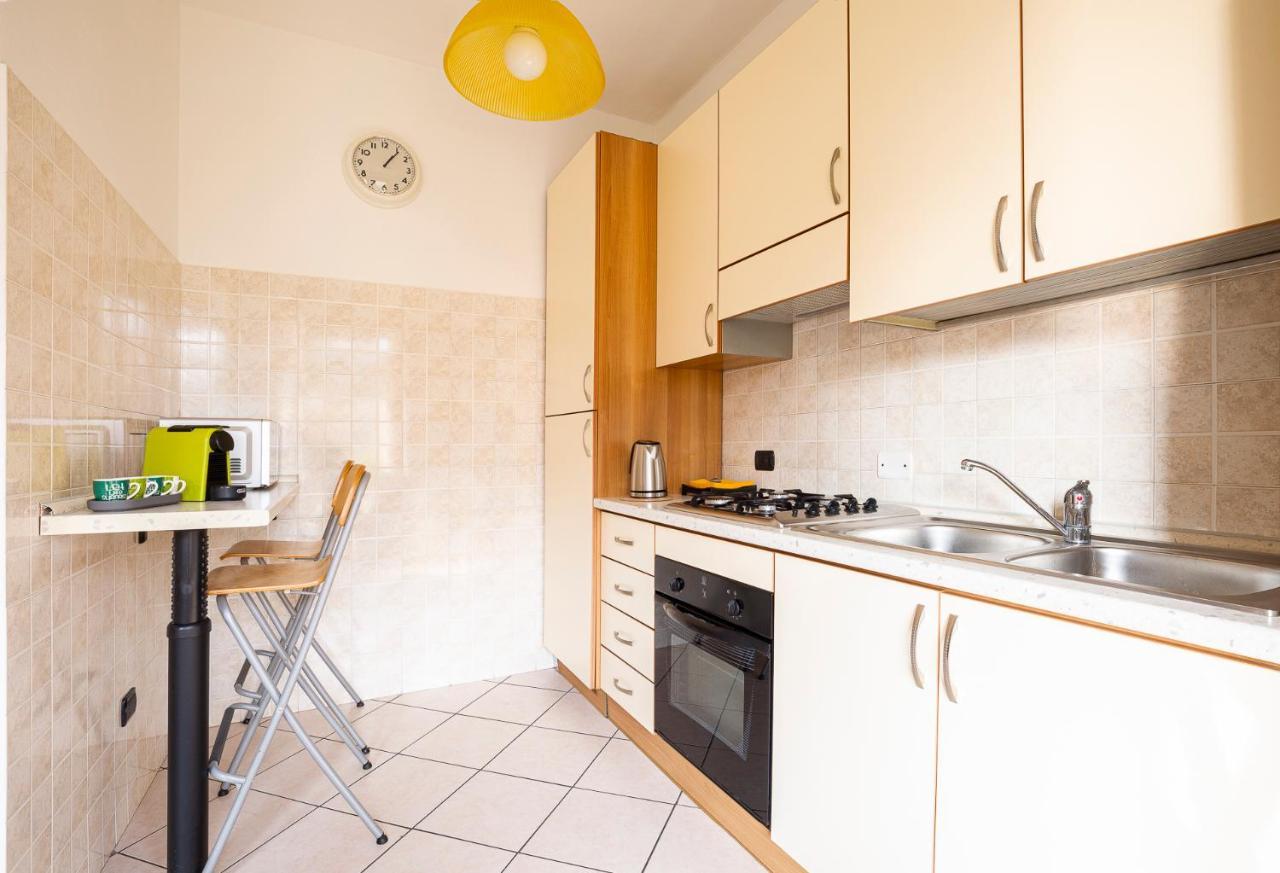 Casty Sweet Home - Parcheggio Privato Gratuito Milano Exteriör bild