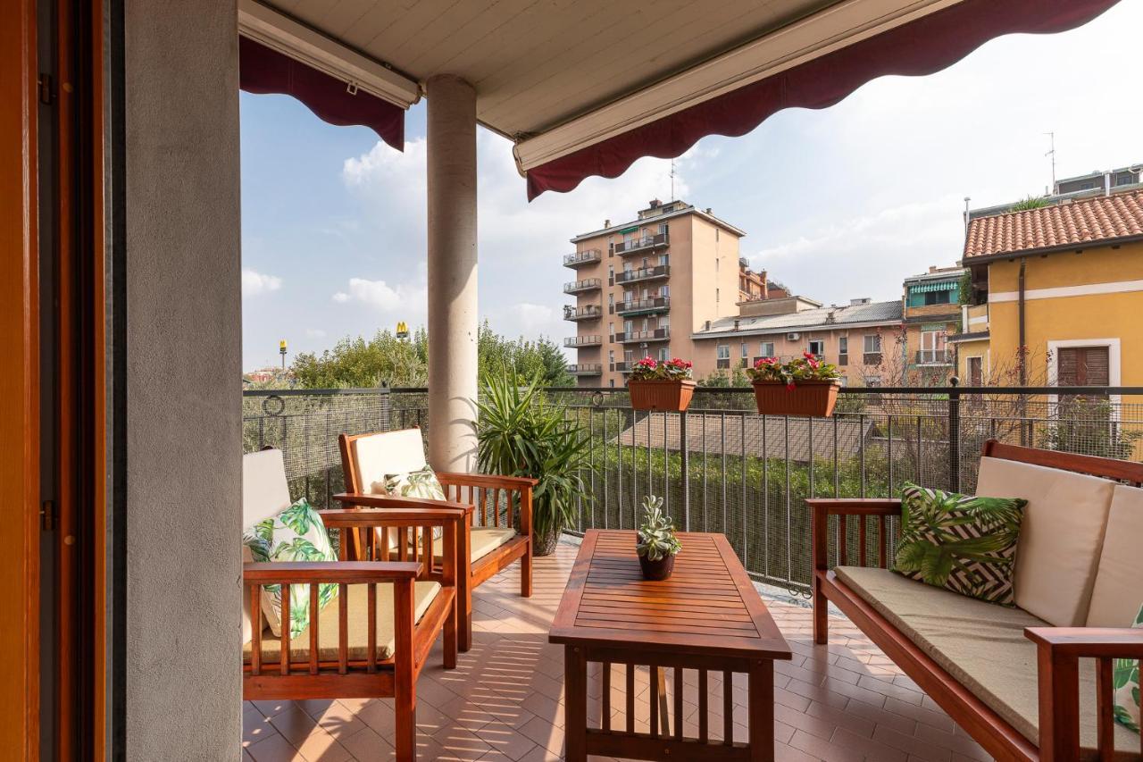 Casty Sweet Home - Parcheggio Privato Gratuito Milano Exteriör bild