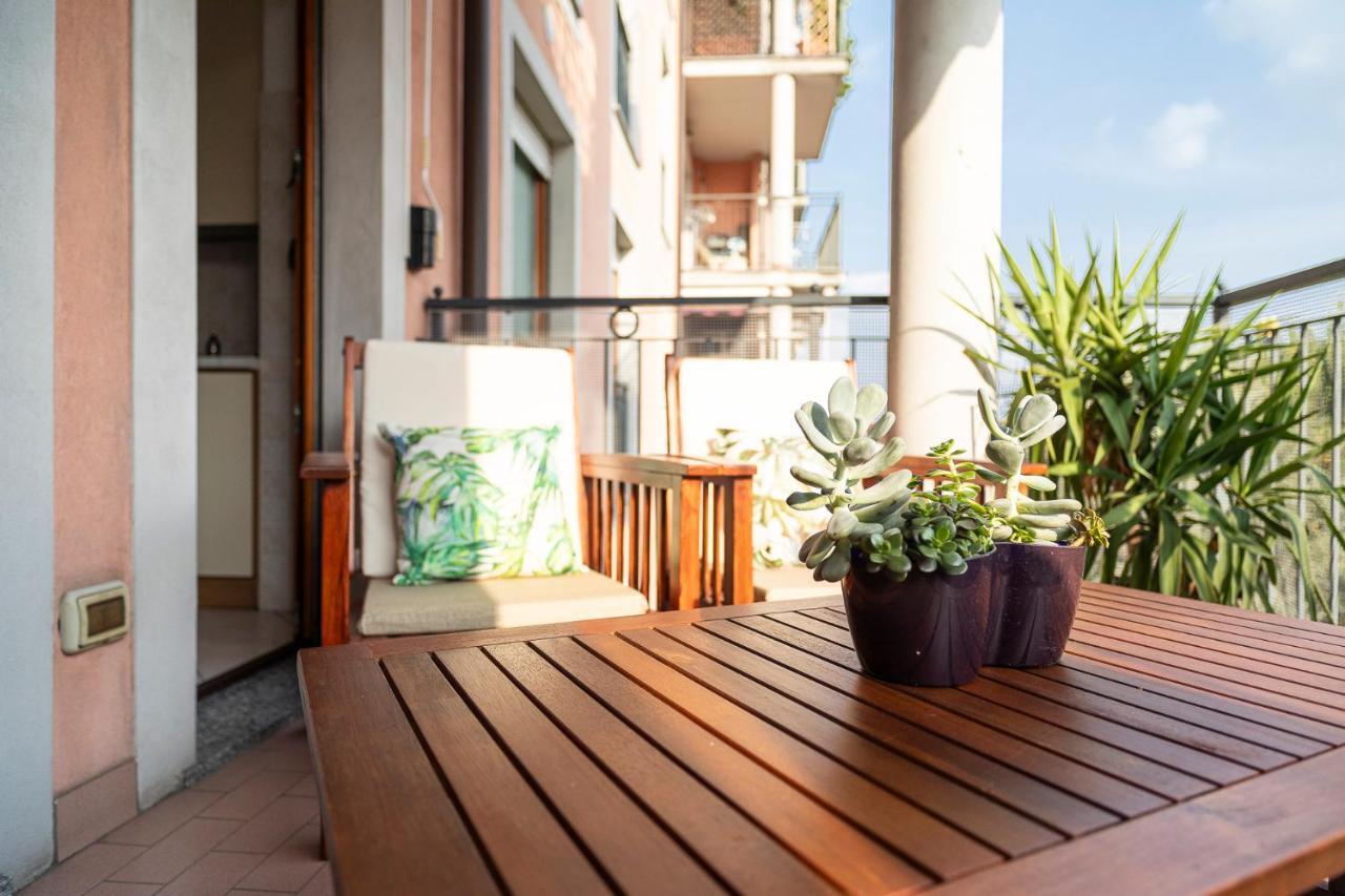 Casty Sweet Home - Parcheggio Privato Gratuito Milano Exteriör bild